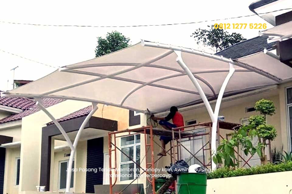 Canopy membrane rumah